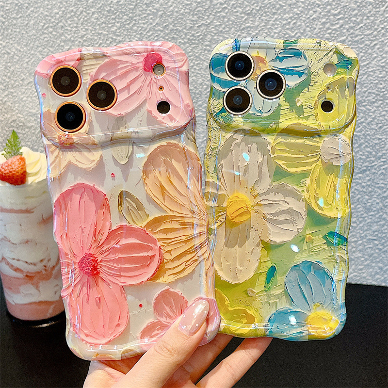غطاء هاتف أنيق بتصميم زهور مرس - مراجعة Apple Iphone 16 وسعره
